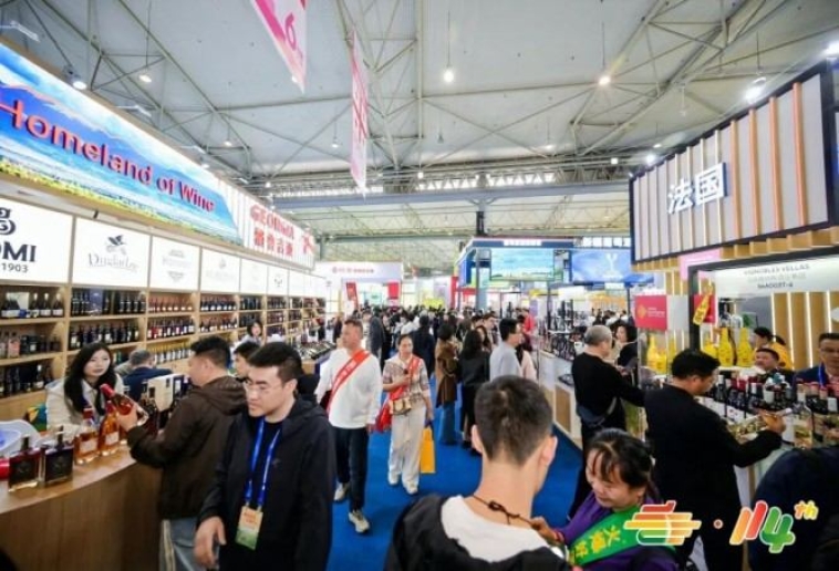 2026南京秋糖展位预约：跨境食品企业如何抓住趋势与数据红利？